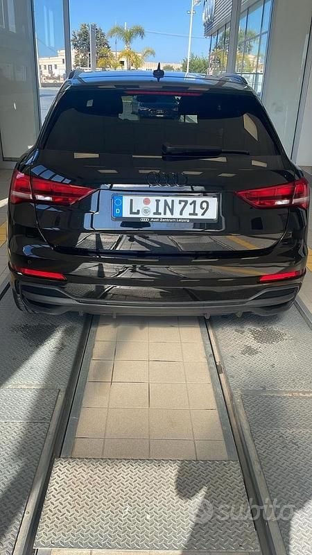 Nero Usata 2023 Audi Q3 SUV | 34.000 € (Super prezzo) - Immagine 1/4