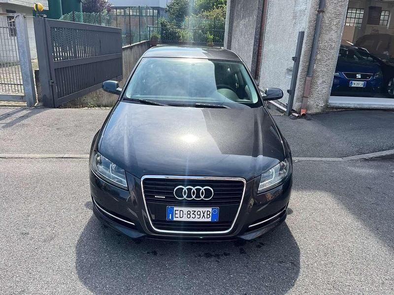 Usata Audi A3 160 CV (117 kW) 2010 Grigio Berlina
