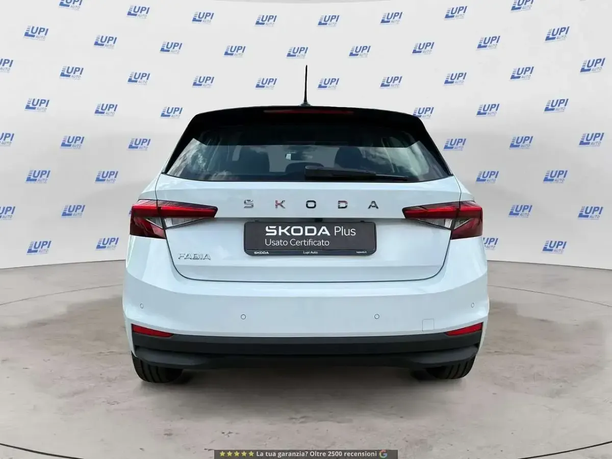Nuova Skoda Fabia Selection 80 CV (58 kW) 2025 Bianco Utilitaria