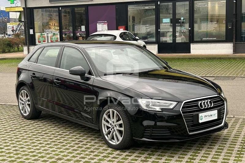 Usata Audi A3 Business 116 CV (85 kW) 2018 Nero Berlina