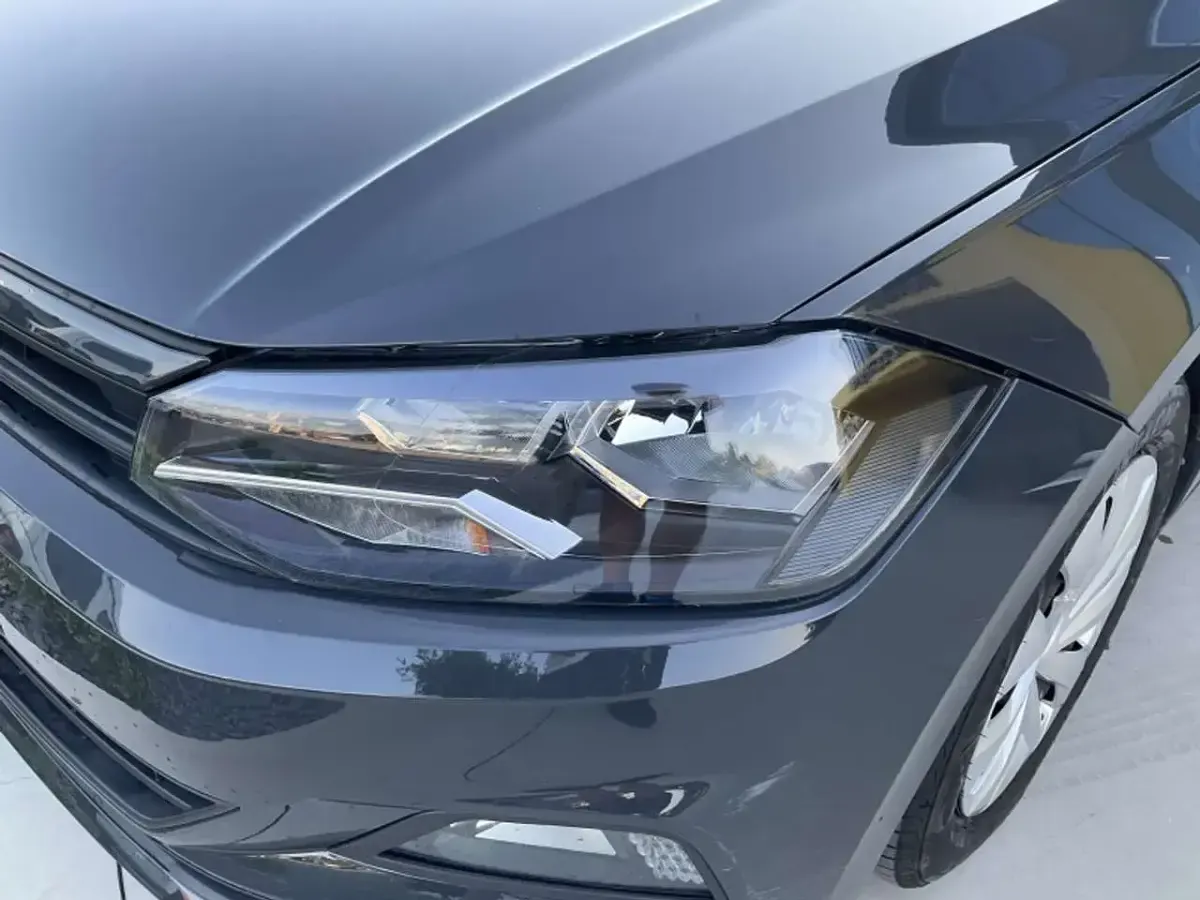 Usata VW Polo Trendline 90 CV (66 kW) 2019 Grigio Utilitaria