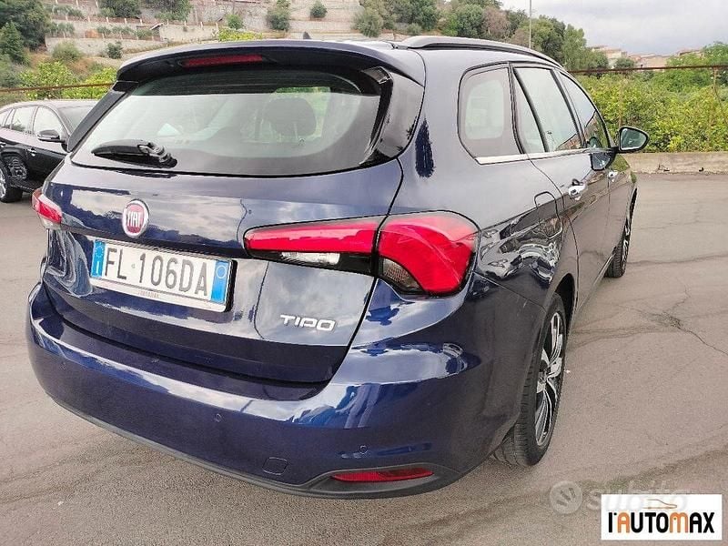 Usata Fiat Tipo Lounge 120 CV (88 kW) 2017 Nessuno(met.) Station wagon