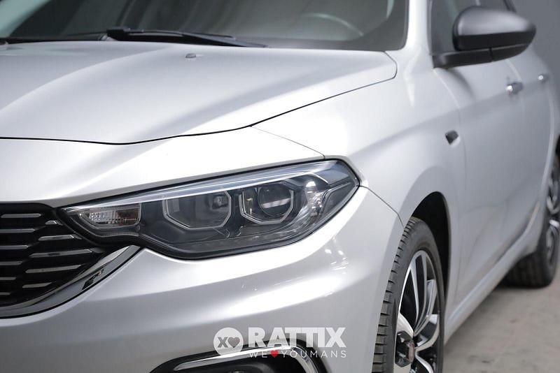 Usata Fiat Tipo Lounge 95 CV (69 kW) 2018 Grigio mestro Station wagon