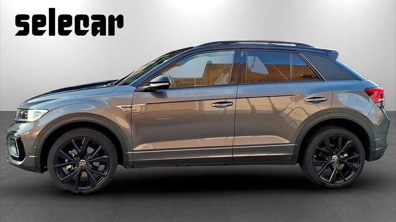 Usata VW T-Roc R-line 150 CV (110 kW) 2024 Grigio/tetto nero SUV