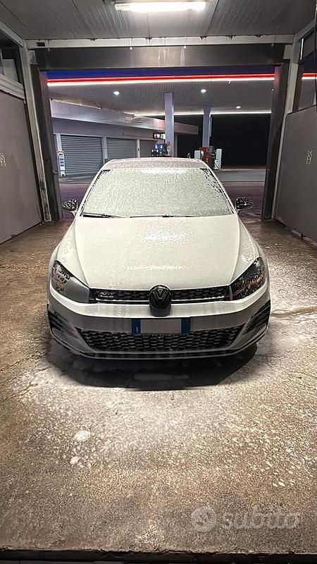 Usata VW Golf VII GTI 245 CV (180 kW) 2018 Bianco Berlina