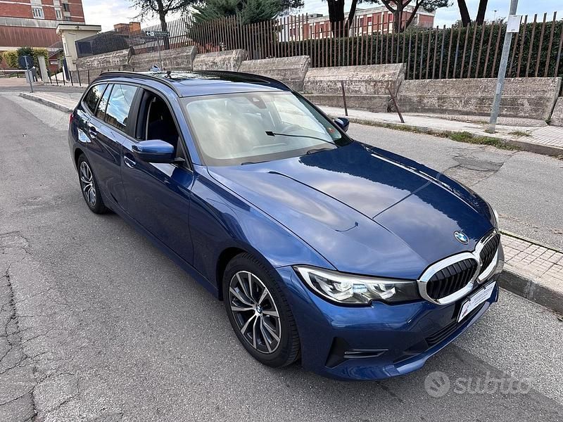 Usata BMW 320e M Sport 190 CV (139 kW) 2021 Blu Station wagon