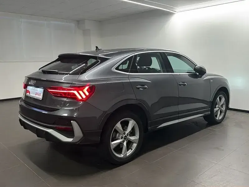Usata Audi Q3 Sportback S-Line 245 CV (180 kW) 2024 Grigio SUV