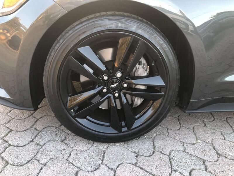 Usata Ford Mustang Fastback 317 CV (233 kW) 2016 Grigio Coupé