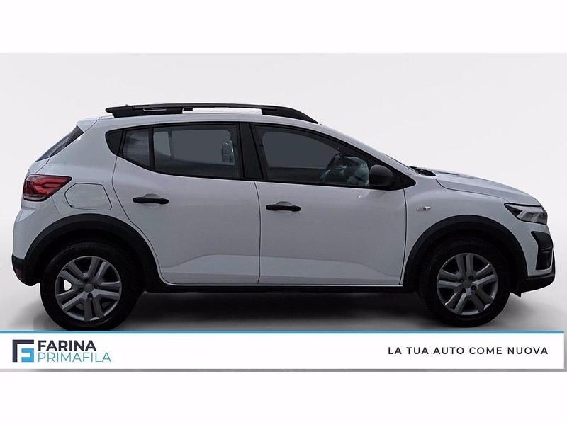 Usata Dacia Sandero Essentiel 101 CV (74 kW) 2023 Bianco Utilitaria