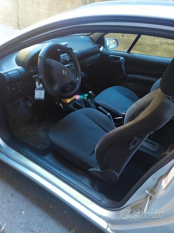 Occasion Opel Tigra 90 ch (66 kW) 2000 Coupé