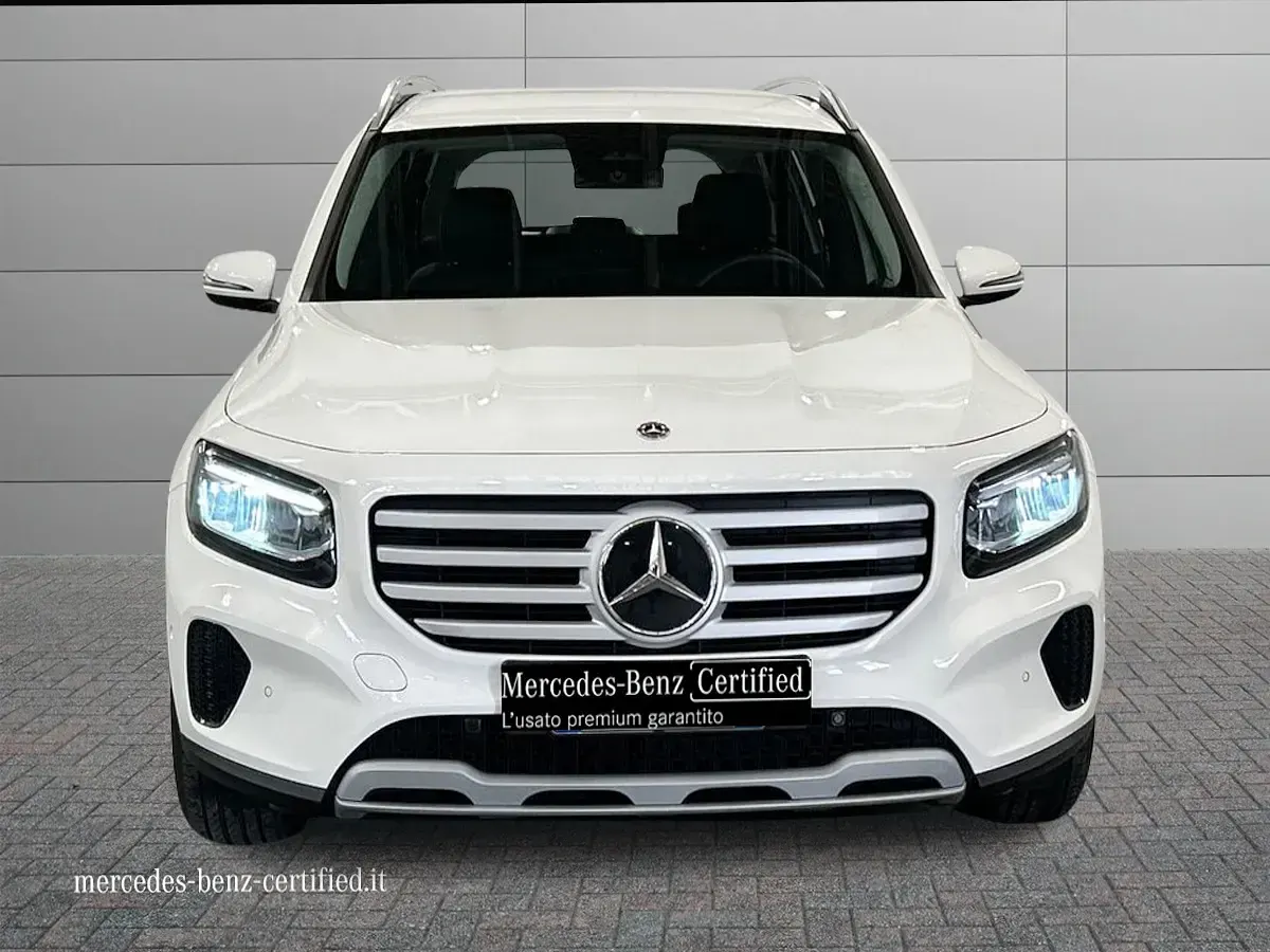 Usata Mercedes GLB180 Advanced 116 CV (85 kW) 2025 Argento hightech SUV