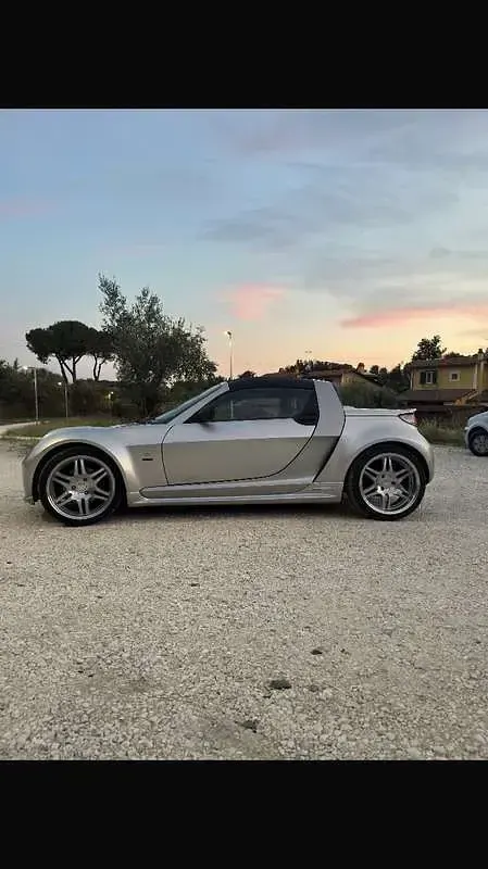 Usata Smart Roadster Brabus 101 CV (74 kW) 2026 Argento Cabrio