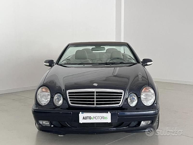 Usata Mercedes CLK230 Avantgarde 197 CV (144 kW) 2001 Blu Cabrio