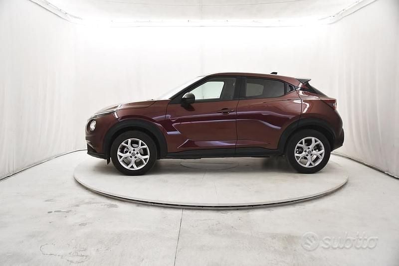 Usata Nissan Juke N-Connecta 114 CV (83 kW) 2021 Rosso SUV