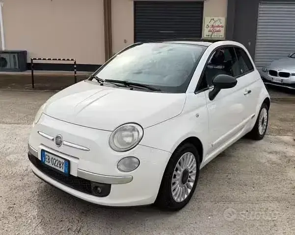 Usata Fiat 500 Lounge 69 CV (50 kW) 2011 Utilitaria