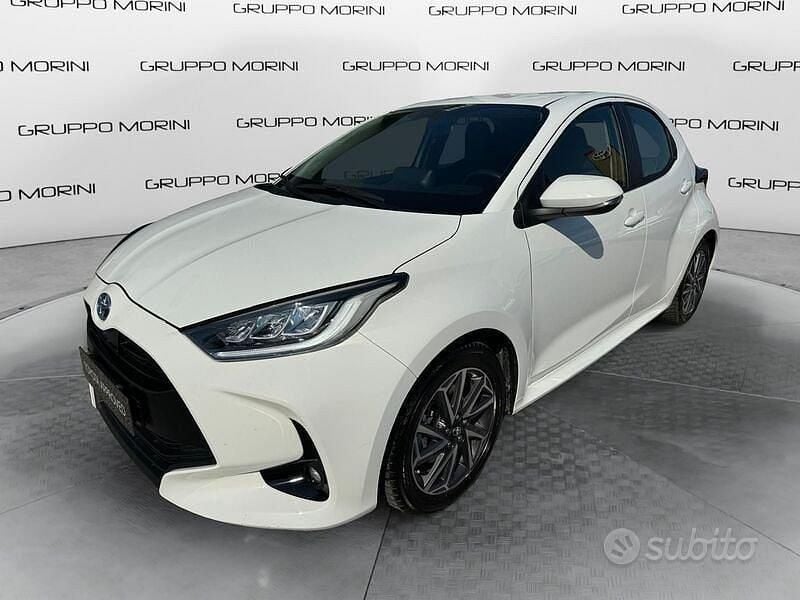 Usata Toyota Yaris Hybrid Trend 116 CV (85 kW) 2022 Other Berlina