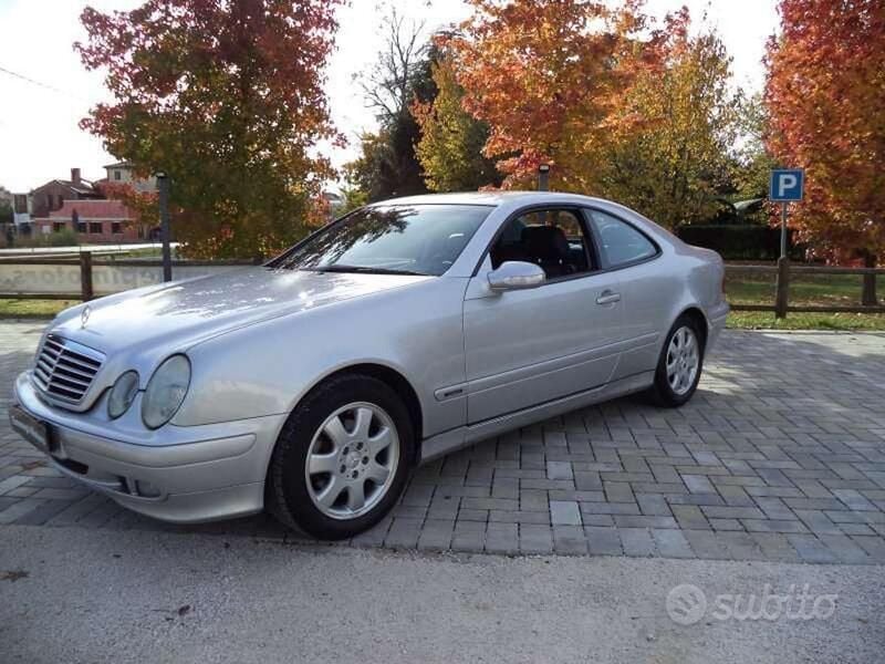 Usata Mercedes CLK200 Avantgarde 163 CV (119 kW) 2001 Argento Coupé