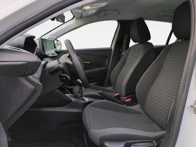 Usata Peugeot 208 Active 101 CV (74 kW) 2024 Bianco Utilitaria