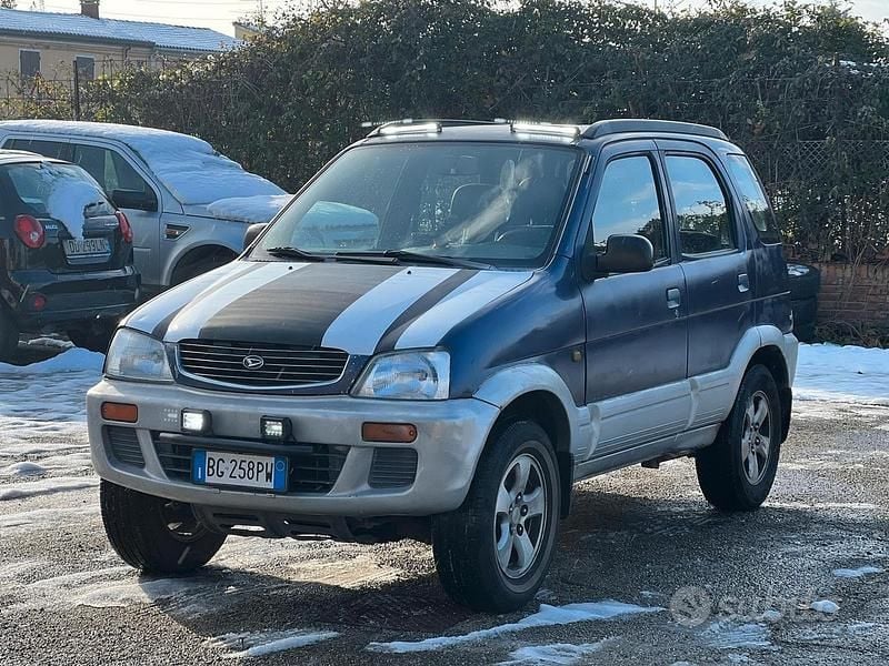 Usata Daihatsu Terios 83 CV (61 kW) 1997 Blu SUV