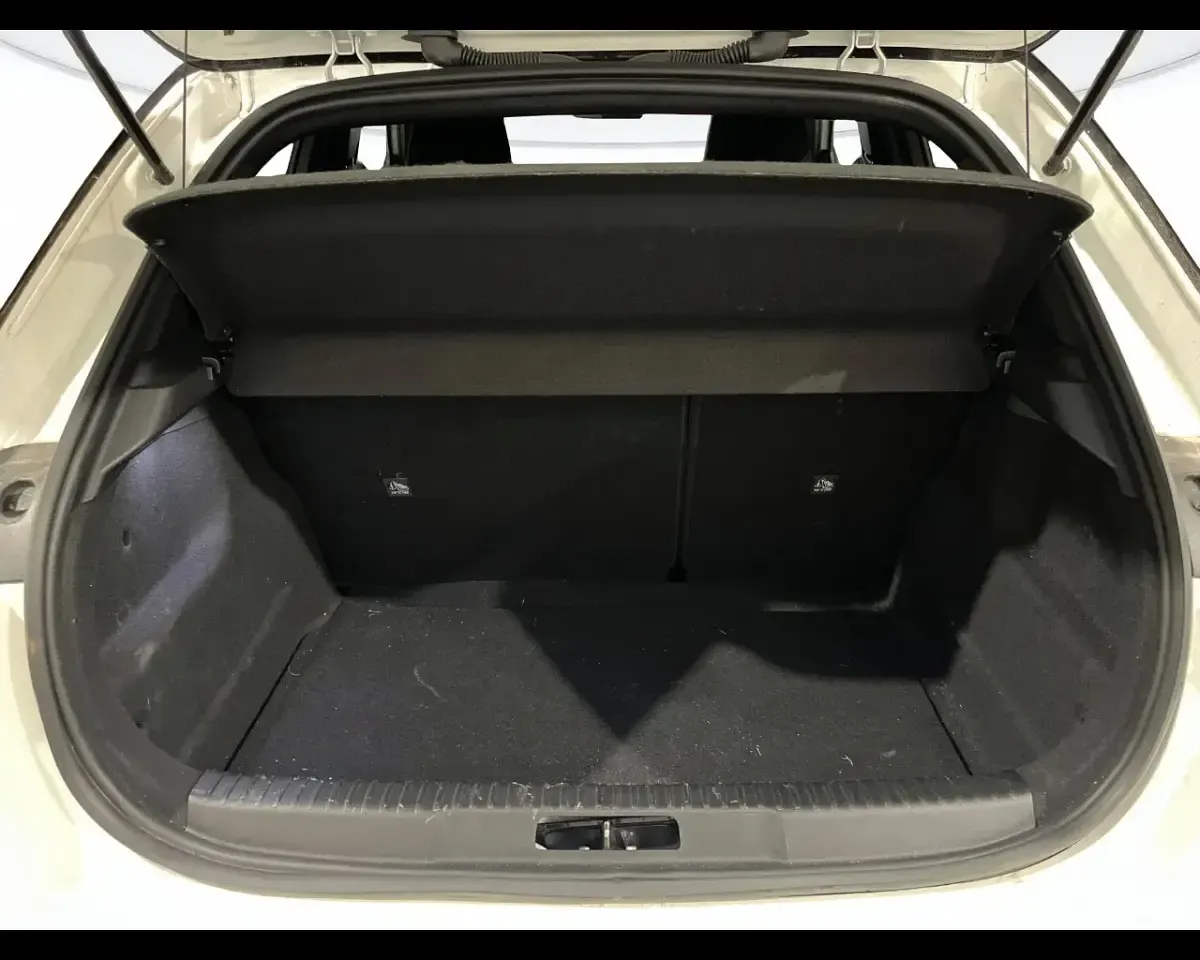 Usata Opel Mokka S 130 CV (95 kW) 2025 Bianco SUV