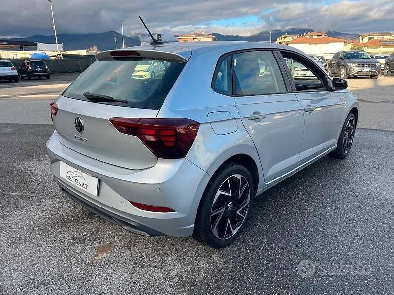 Usata VW Polo Life 80 CV (58 kW) 2023 Grigio Utilitaria