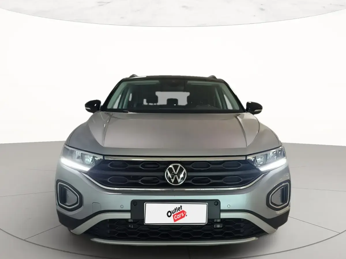 Usata VW T-Roc Life 115 CV (84 kW) 2023 K2 pyrit silver metallizzato SUV