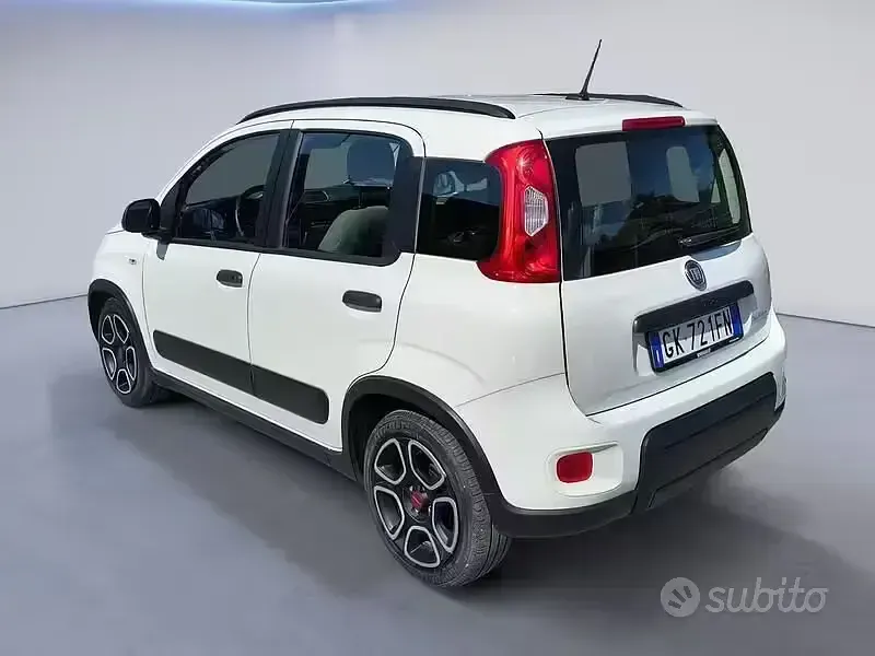 Usata Fiat Panda 70 CV (51 kW) 2022 Bianco Utilitaria