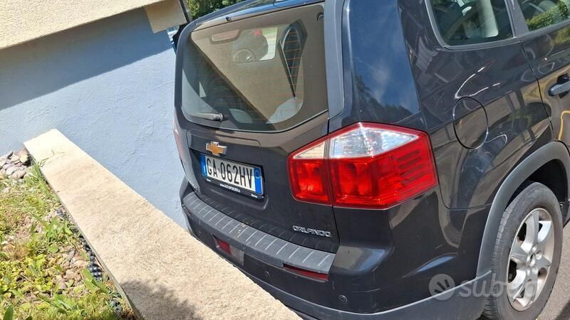 Usata Chevrolet Orlando 131 CV (96 kW) 2013 Nero Monovolume
