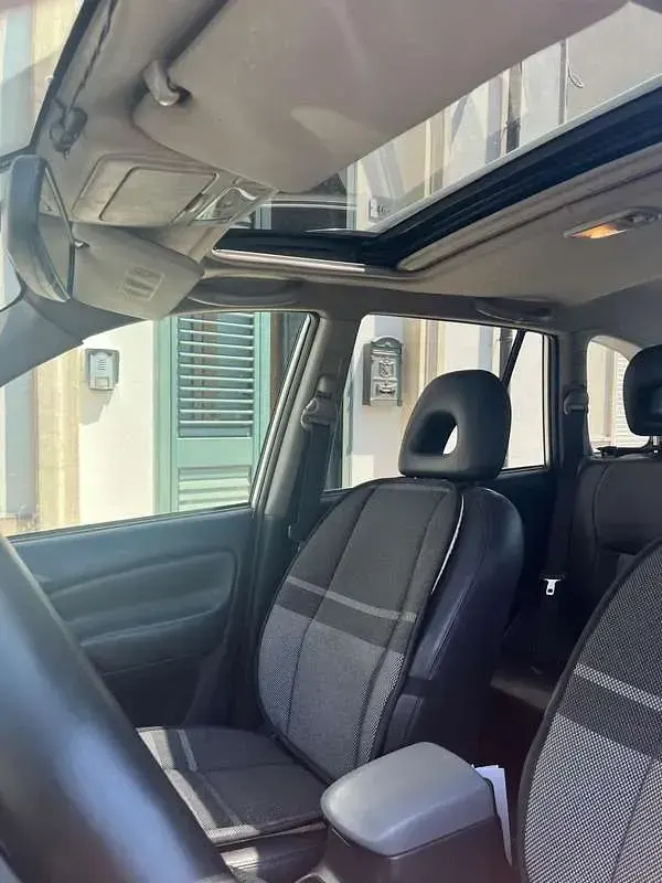 Usata Toyota RAV4 116 CV (85 kW) 2005 Grigio SUV