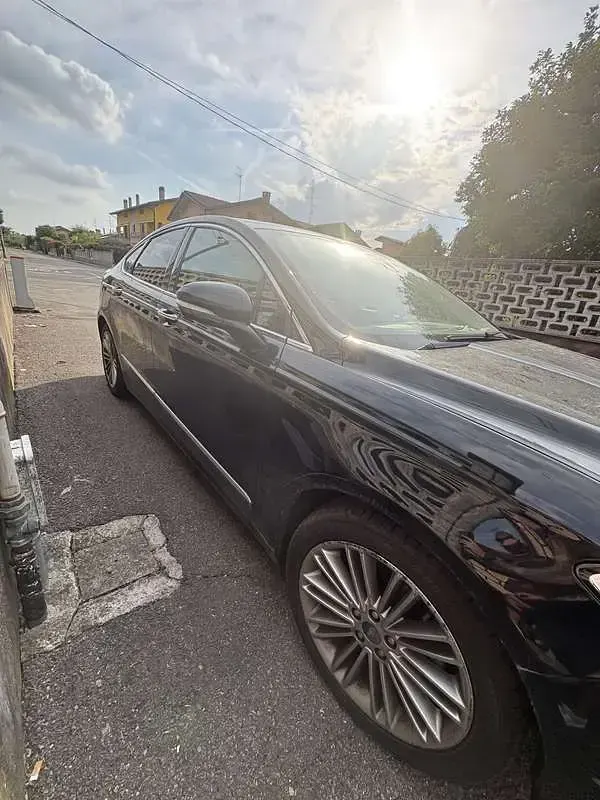 Usata Ford Mondeo Titanium 140 CV (102 kW) 2018 Berlina
