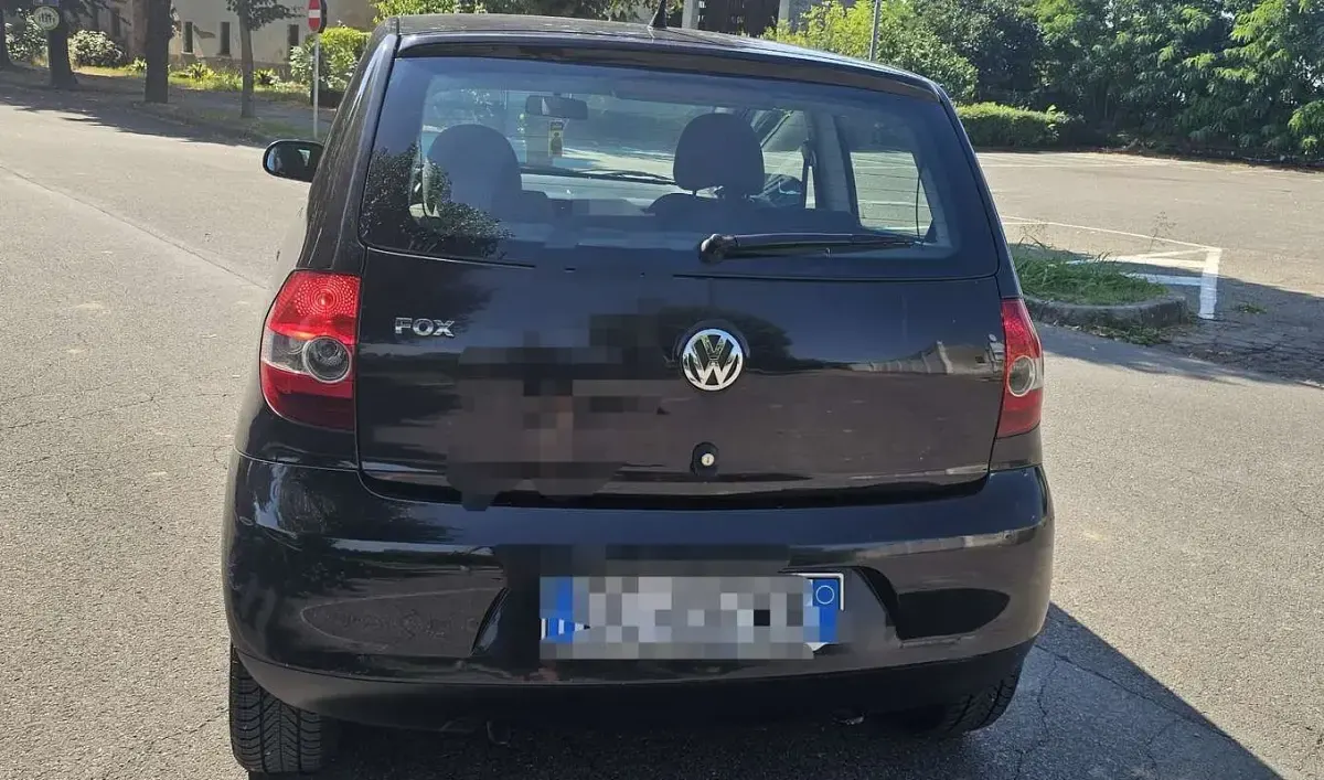 Usata VW Fox Sport 54 CV (39 kW) 2010 Nero Utilitaria