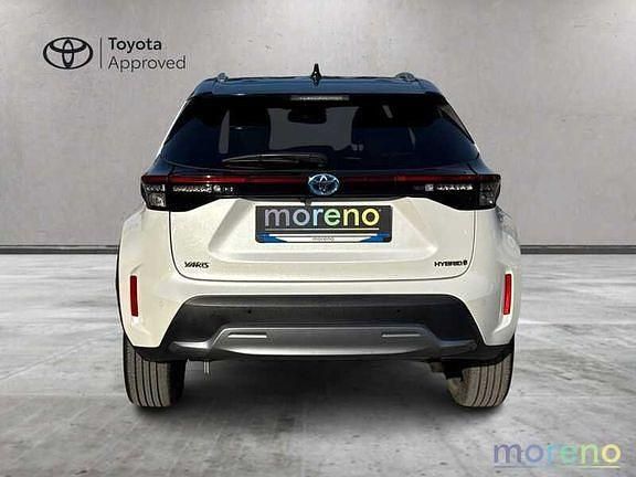 Usata Toyota Yaris Hybrid 116 CV (85 kW) 2021 Bianco Pick-up