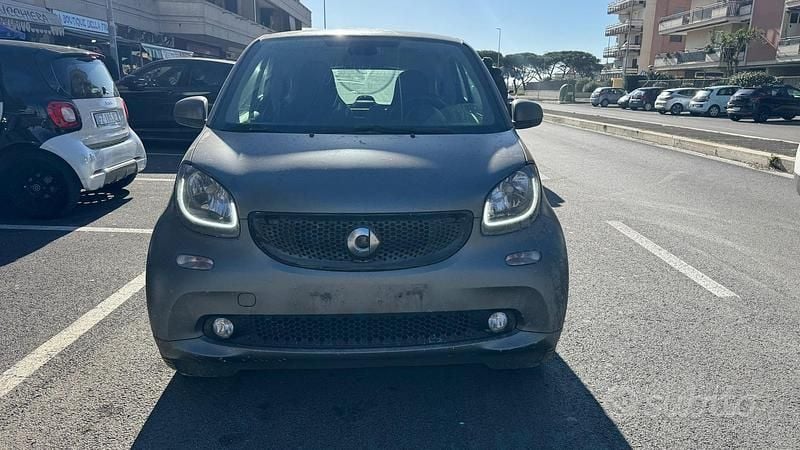Begagnad Smart ForTwo Coupé Prime 90 HK (66 kW) 2019 Sportkupé