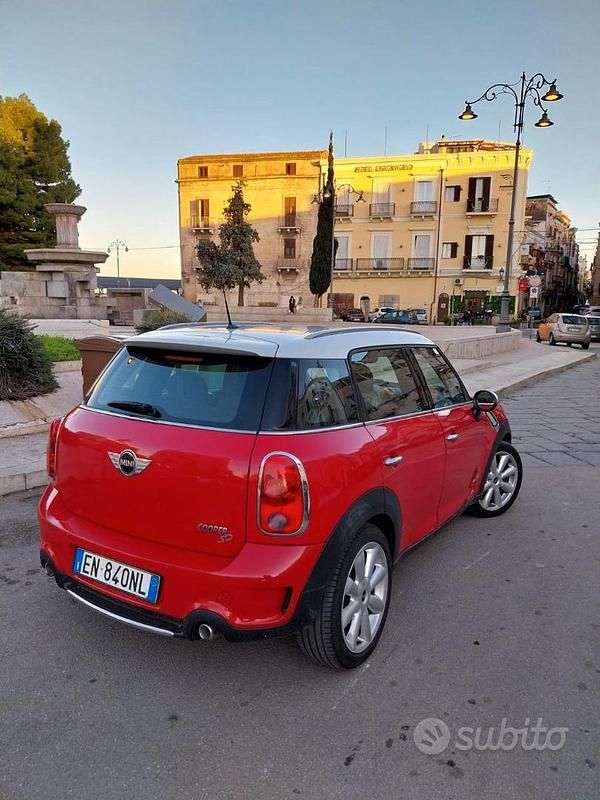 Usata Mini Cooper SD Countryman 143 CV (105 kW) 2012 Rosso SUV