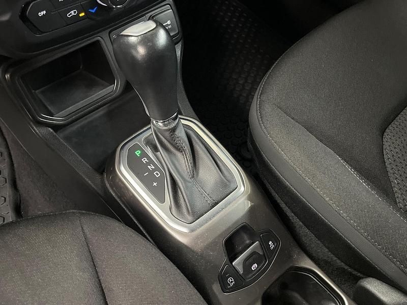 Usata Jeep Renegade Limited 150 CV (110 kW) 2020 Argento SUV