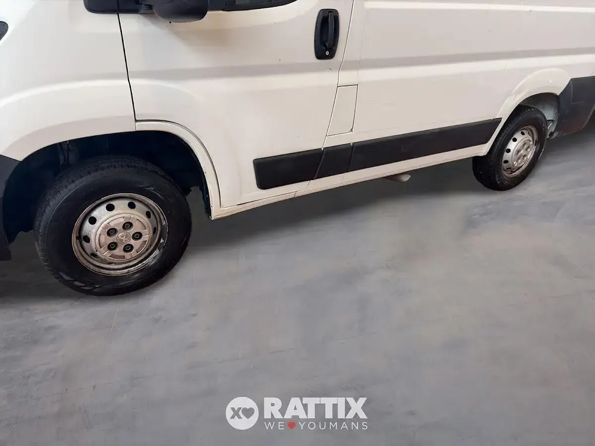Usata Peugeot Boxer 140 CV (102 kW) 2020 Bianco banchisa Furgone