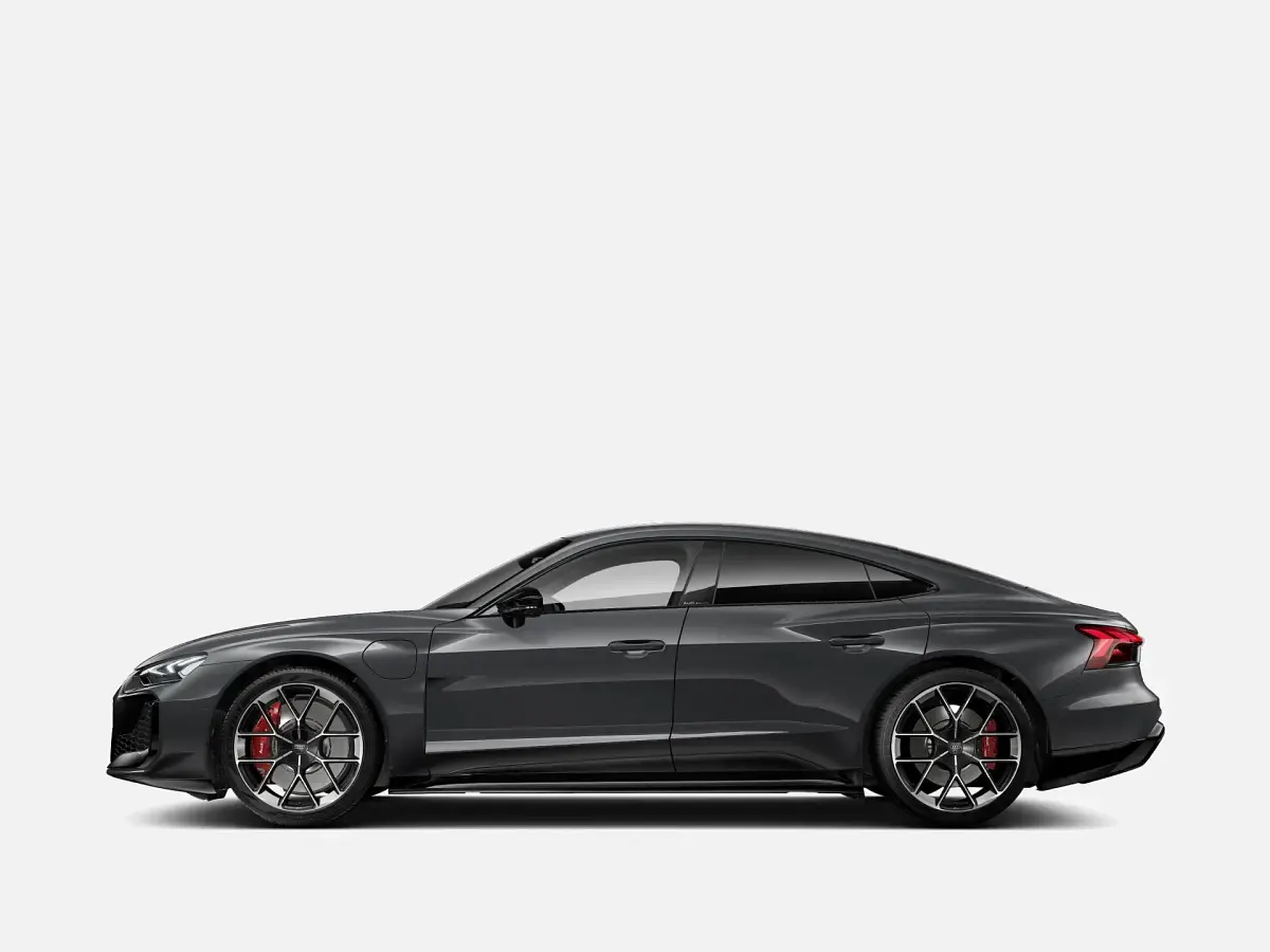 Nuova Audi RS e-tron GT Comfort 163 kW (222 CV) 2026 Grigio nuvola perla Berlina