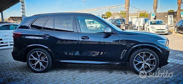 Usata BMW X5 M50 Shadowline 400 CV (294 kW) 2019 Nero SUV