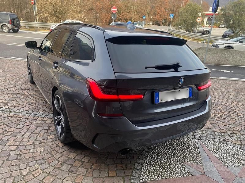 Usata BMW 318 M Sport 190 CV (139 kW) 2020 Grigio Station wagon