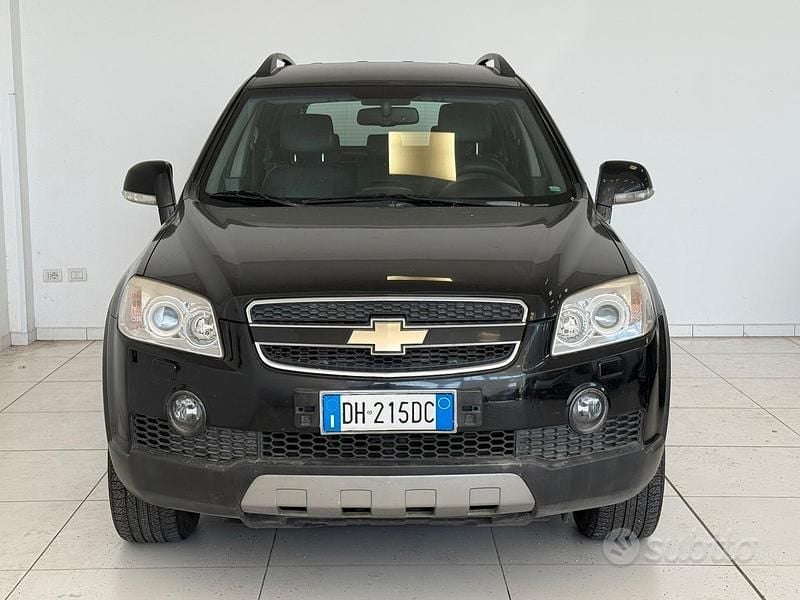 Usata Chevrolet Captiva 150 CV (110 kW) 2007 Nero SUV