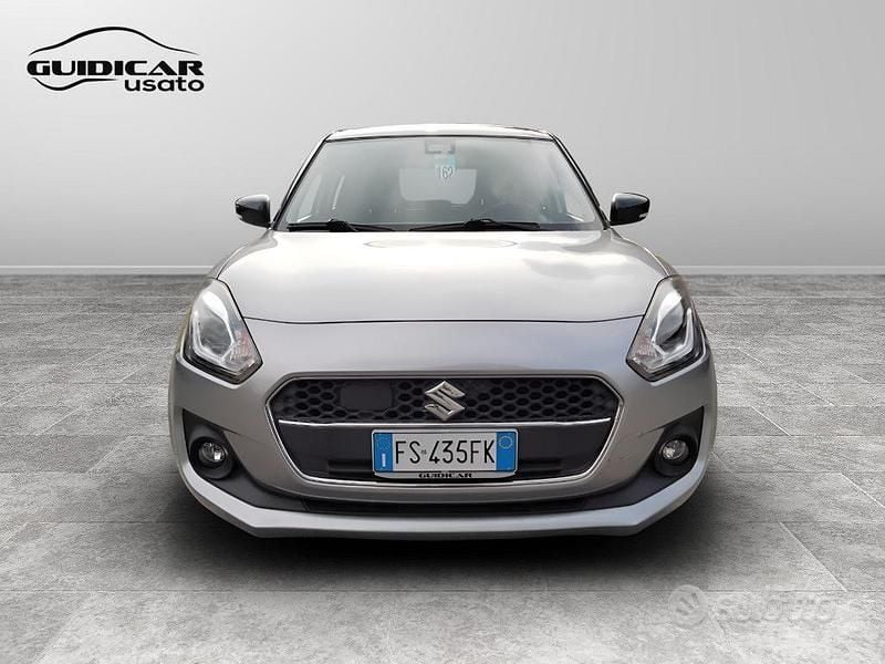 Usata Suzuki Swift 111 CV (81 kW) 2019 Bianco Utilitaria