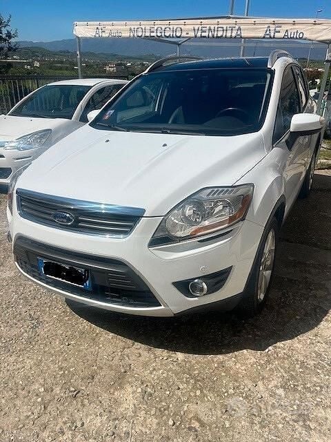 Usata Ford Kuga Titanium 163 CV (119 kW) 2011 Bianco SUV