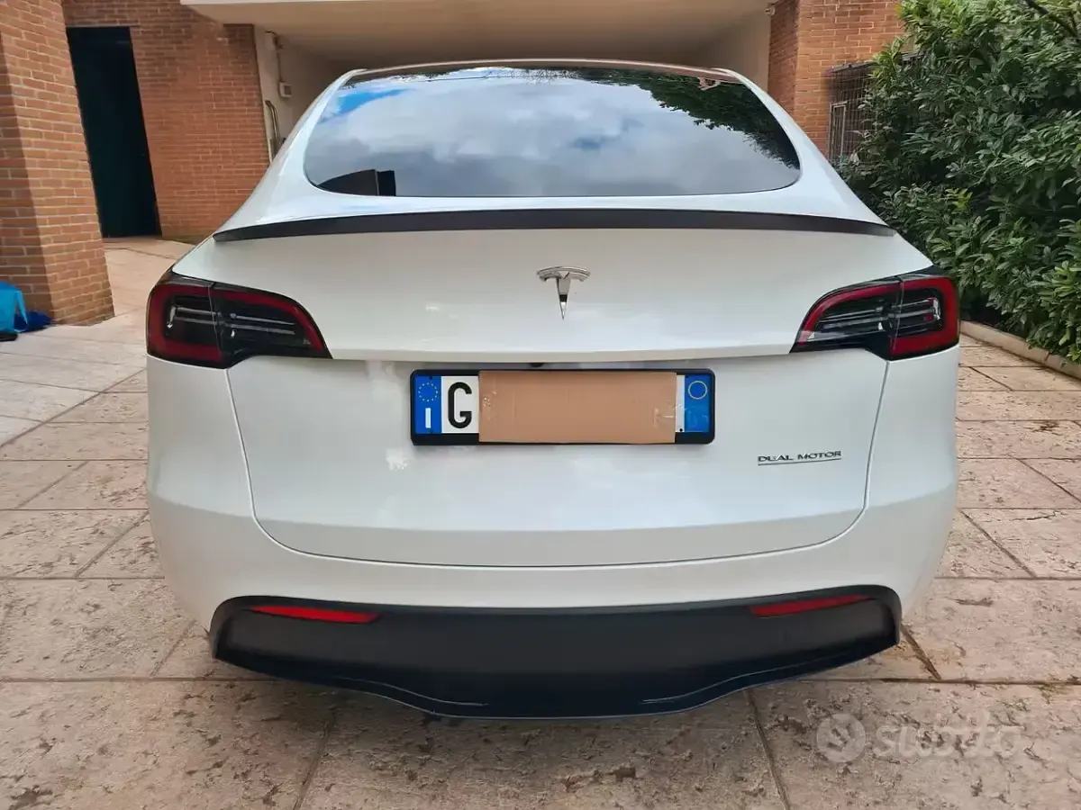 Usata Tesla Model Y Performance 185 kW (252 CV) 2023 Bianco SUV