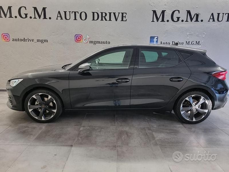 Usata Cupra Leon 150 CV (110 kW) 2025 Nero Berlina