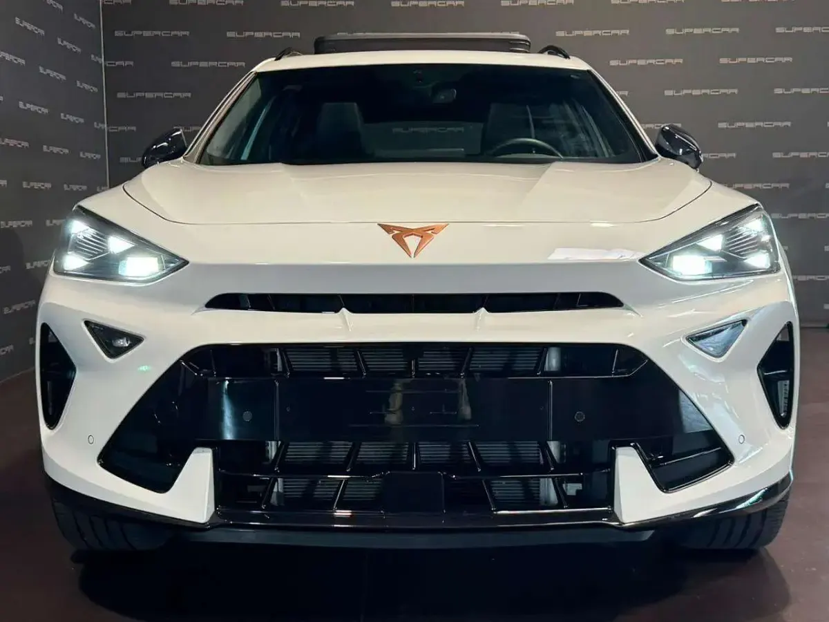 Usata Cupra Formentor 150 CV (110 kW) 2025 Bianco SUV