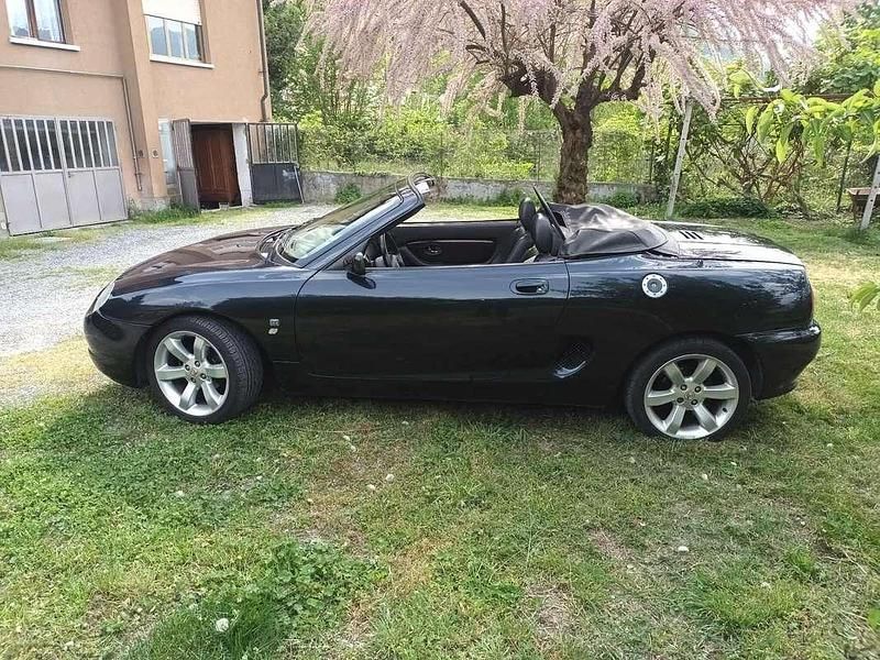 Usata MG F 120 CV (88 kW) 2000 Blu/azzurro Cabrio
