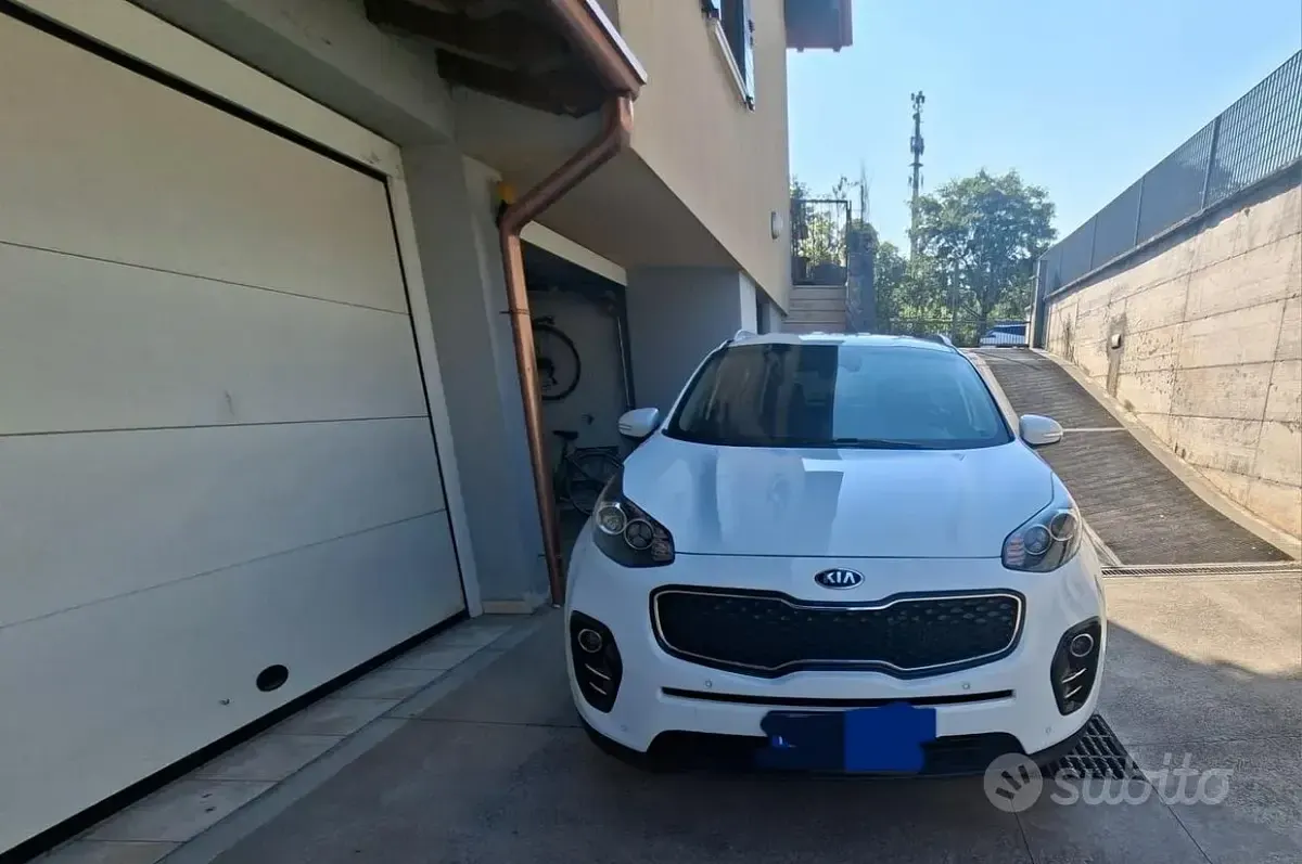 Usata Kia Sportage 115 CV (84 kW) 2016 Bianco SUV