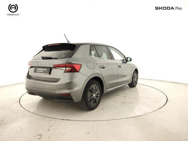 Usata Skoda Fabia Style 80 CV (58 kW) 2023 Grigio tetto nero Utilitaria