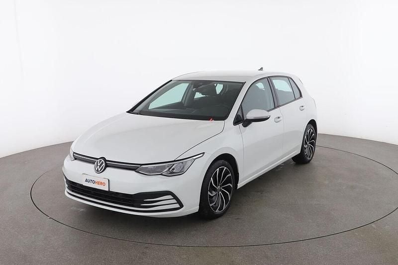 Usata VW Golf VIII Life 150 CV (110 kW) 2020 Bianco