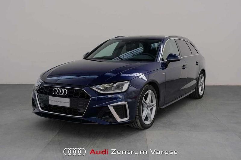 Usata Audi A4 S-Line 204 CV (150 kW) 2023 Blu metallizzato Station wagon